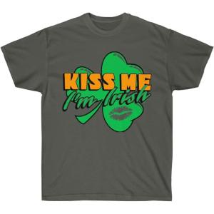 Kiss Me I’m Irish – St. Patrick’s Day Irish T-Shirt(Dark Heather)